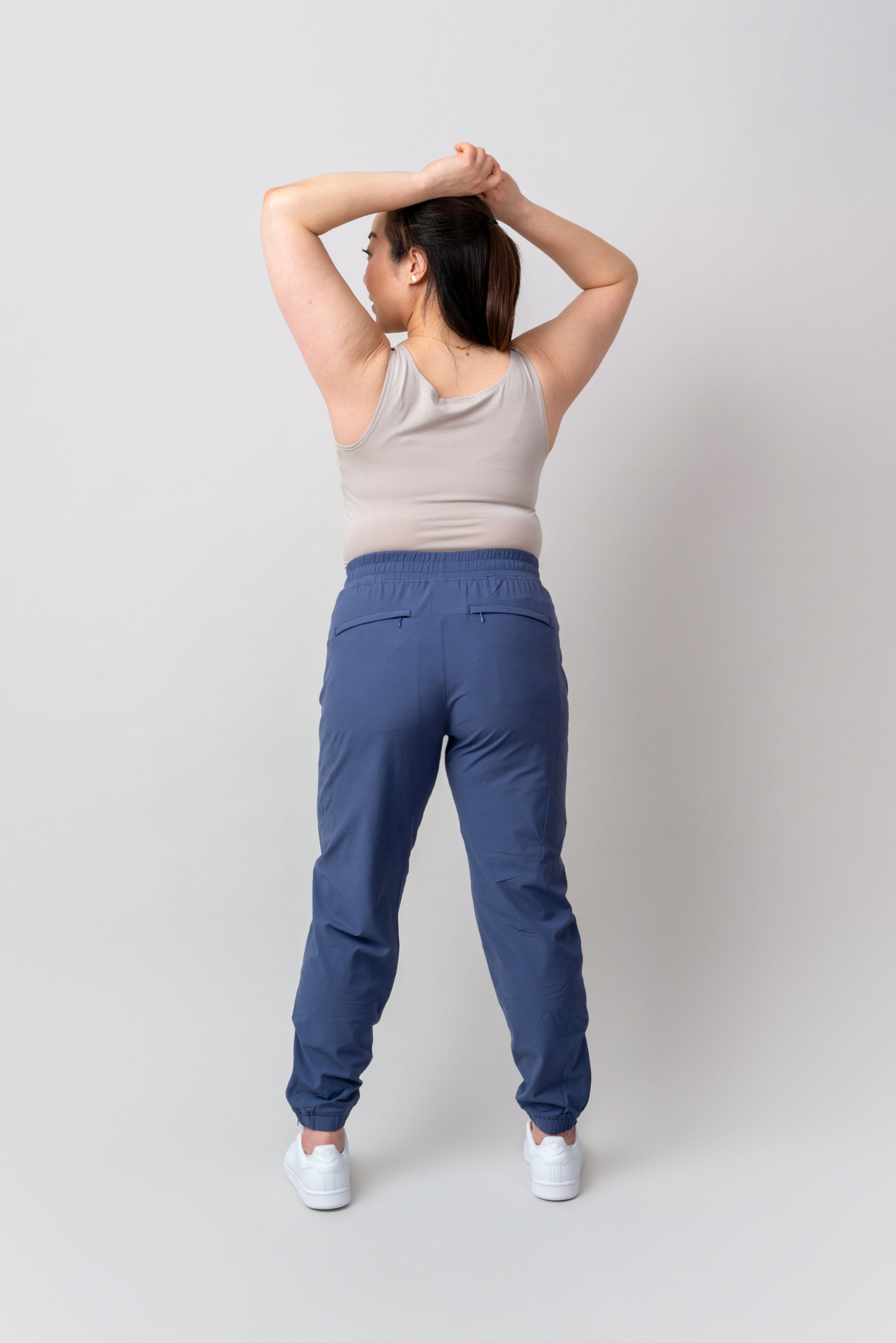 be free joggers
